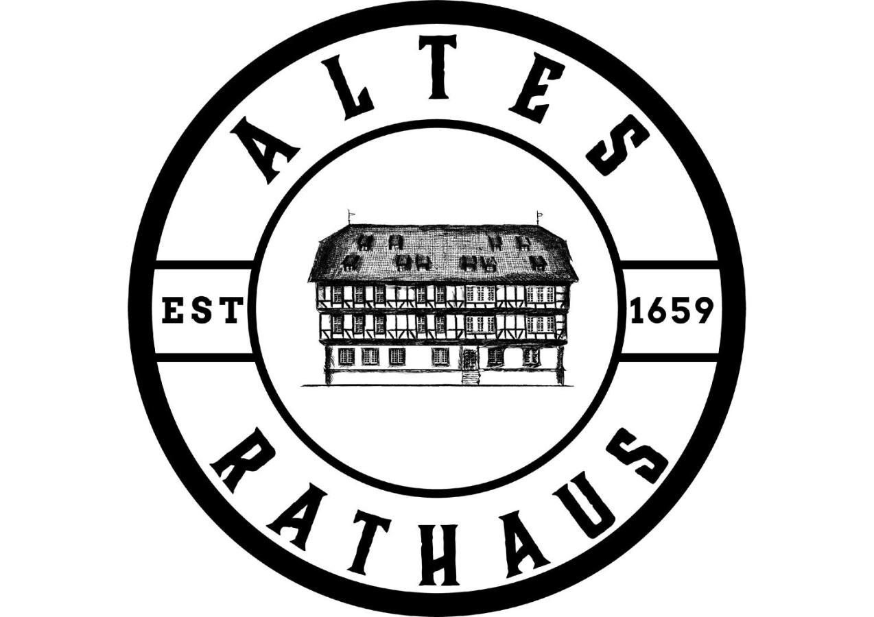Altes Rathaus Hotel-Restaurant-Cafe Wolfhagen Exterior photo